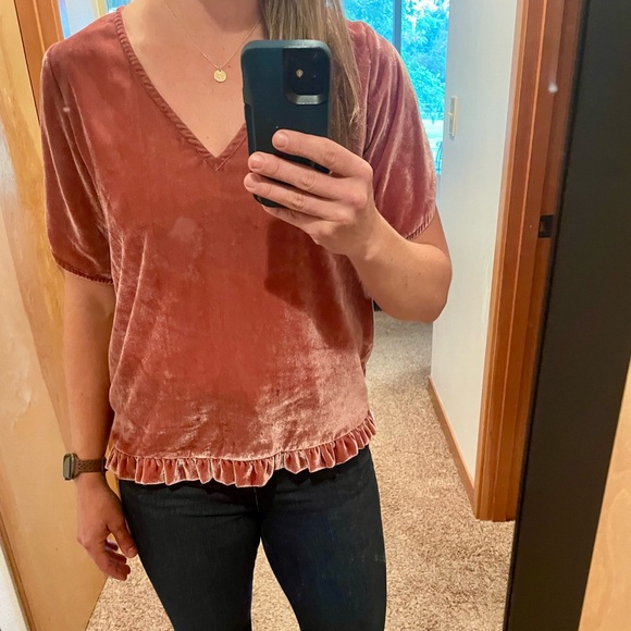 Madewell velvet top - Picture 1 of 3